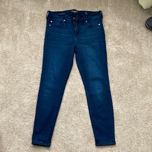Liverpool Kinleigh 4-way stretch ankle skinny jeans. Petite 29
